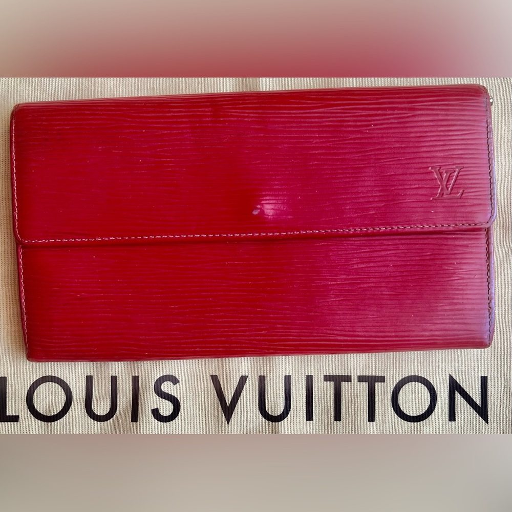 Louis Vuitton wallet